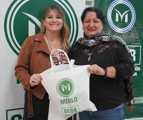 Entrega de kits dos
